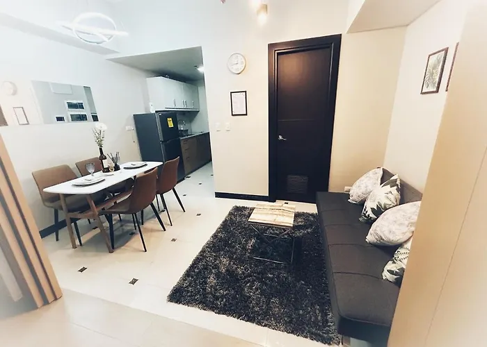 Cozy In Uptown Bgc * Manila
