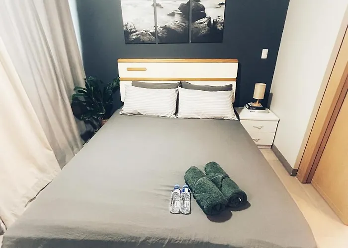 Cozy In Uptown Bgc Apartamento Manila